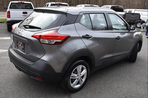 2019 Nissan Kicks SV