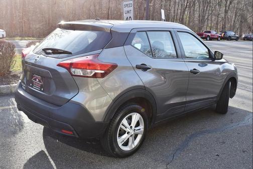 2019 Nissan Kicks SV