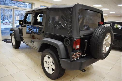 2016 Jeep Wrangler Unlimited Sport