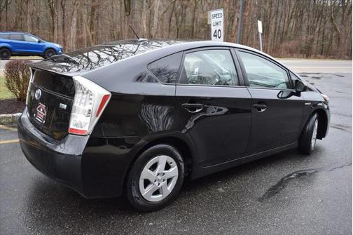 2010 Toyota Prius III