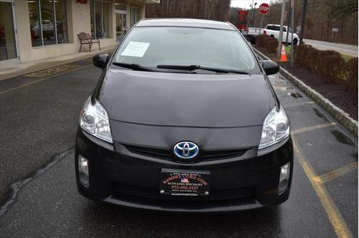 2010 Toyota Prius III