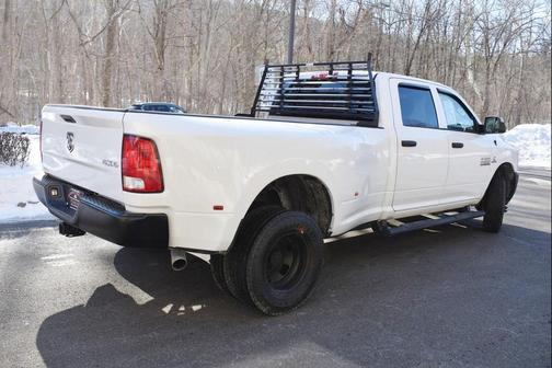 2018 RAM 3500 Tradesman Crew Cab 4x4 8' Box