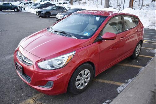 2016 Hyundai Accent Sport