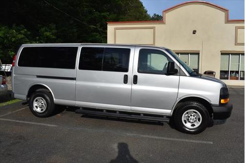 2018 Chevrolet Express 3500 LS