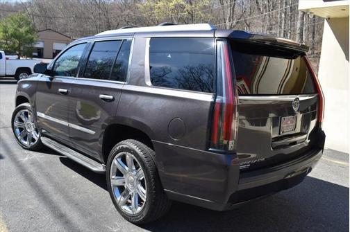 2015 Cadillac Escalade Luxury