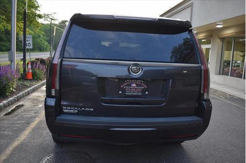 2015 Cadillac Escalade Luxury