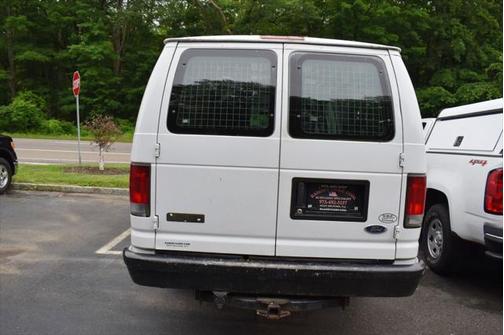 2008 Ford E350 Super Duty Base