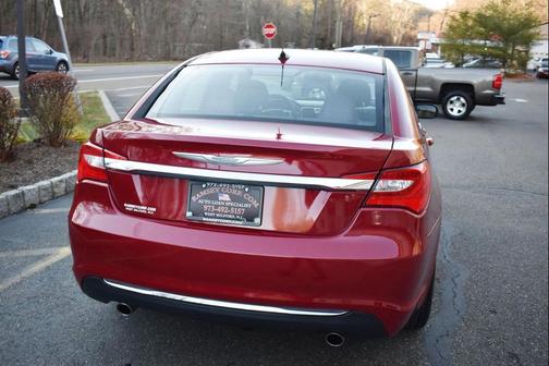 2012 Chrysler 200 Touring