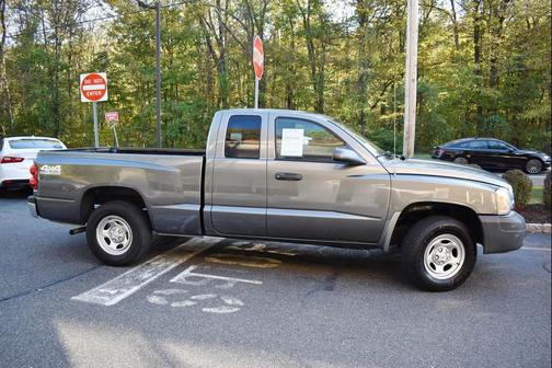 2006 Dodge Dakota ST Club Cab