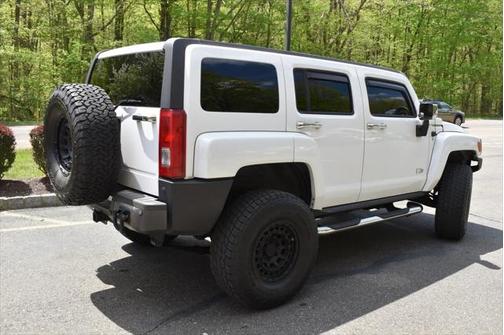 2006 Hummer H3 Base