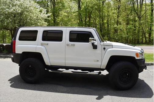 2006 Hummer H3 Base