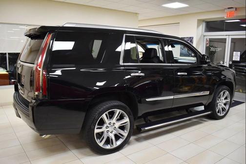 2015 Cadillac Escalade Premium