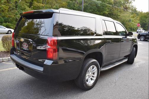 2016 Chevrolet Suburban LT