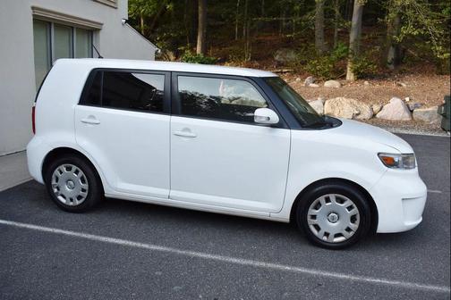 2008 Scion xB Base