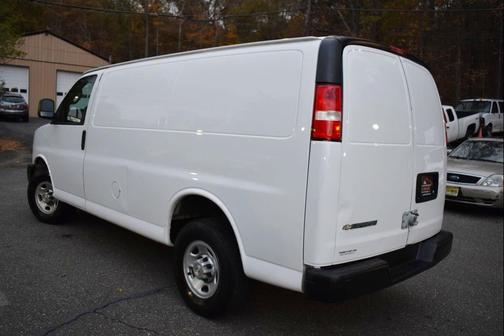 2020 Chevrolet Express 2500 RWD 2500 Regular Wheelbase WT