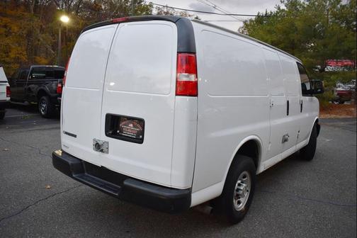 2020 Chevrolet Express 2500 RWD 2500 Regular Wheelbase WT