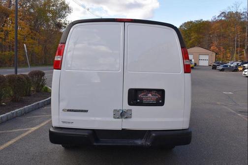 2020 Chevrolet Express 2500 RWD 2500 Regular Wheelbase WT