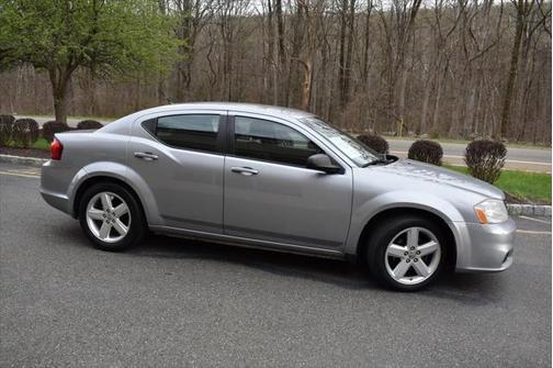 2013 Dodge Avenger SE