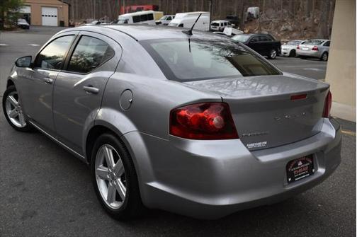 2013 Dodge Avenger SE
