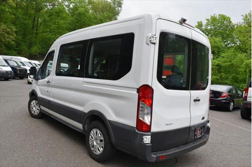 2017 Ford Transit-150 XLT