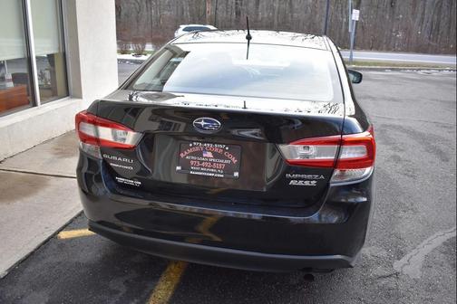 2017 Subaru Impreza 2.0i