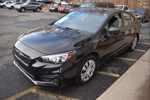 2017 Subaru Impreza 2.0i