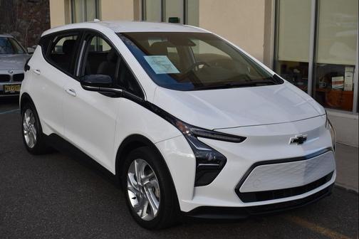 Summit White 2023 Chevrolet Bolt EV FWD 1LT
