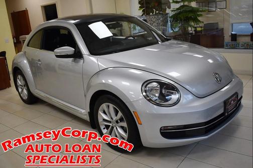 2014 Volkswagen Beetle DSG 2.0L TDI w/Sun/Sound/Nav