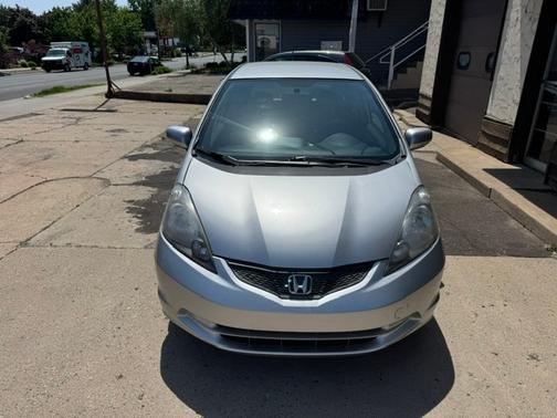 Alabaster Silver Metallic 2013 Honda Fit Sport