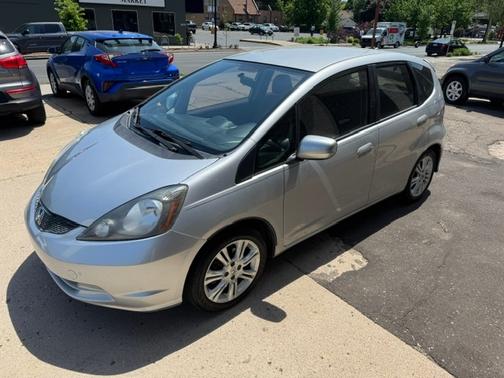 Alabaster Silver Metallic 2013 Honda Fit Sport