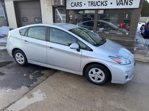 2010 Toyota Prius II