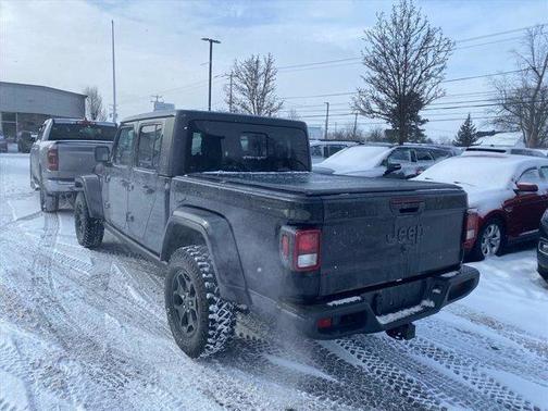 2022 Jeep Gladiator Sport