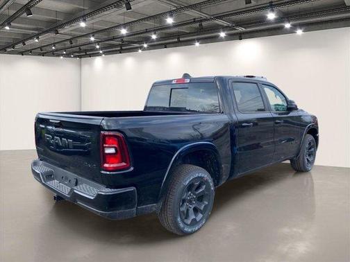 Diamond Black 2026 RAM 1500 Big Horn/Lone Star