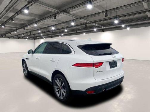 2018 Jaguar F-PACE 25t Prestige