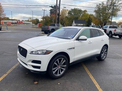 2018 Jaguar F-PACE 25t Prestige