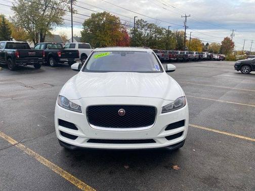 2018 Jaguar F-PACE 25t Prestige
