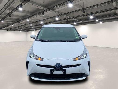 2019 Toyota Prius XLE