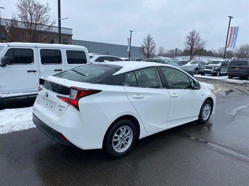 2019 Toyota Prius XLE