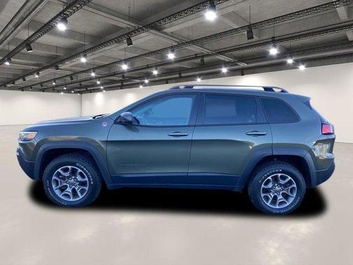 2021 Jeep Cherokee Trailhawk