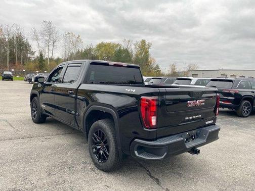 2022 GMC Sierra 1500 Limited Elevation