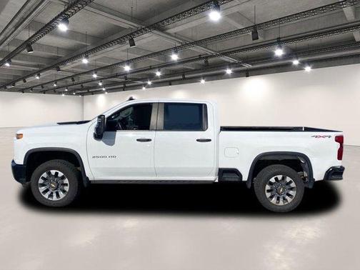 2022 Chevrolet Silverado 2500 Custom