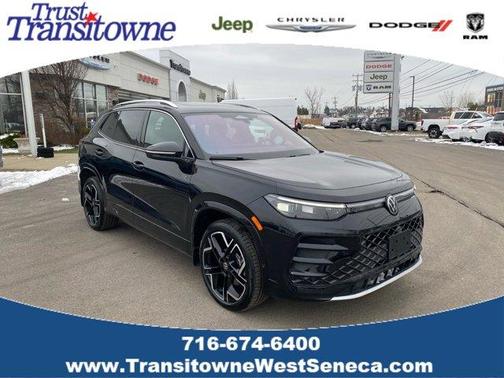 2025 Volkswagen Tiguan 2.0T SEL R-Line