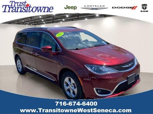Velvet Red Pearlcoat 2017 Chrysler Pacifica Touring-L Plus