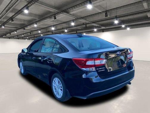 2018 Subaru Impreza 2.0i Premium