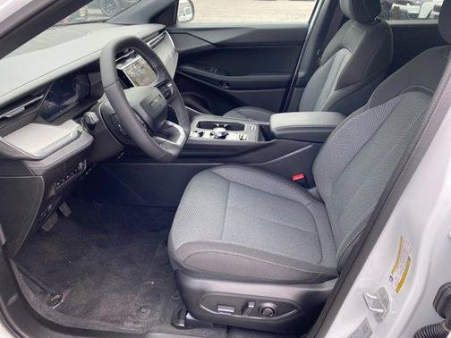 Bright White Clearcoat 2026 Jeep Cherokee LAREDO/LIMITED