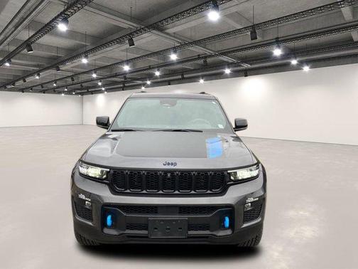 2022 Jeep Grand Cherokee 4xe Trailhawk