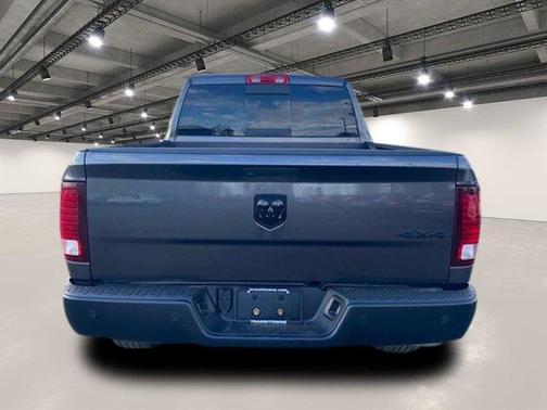 2020 RAM 1500 Classic SLT
