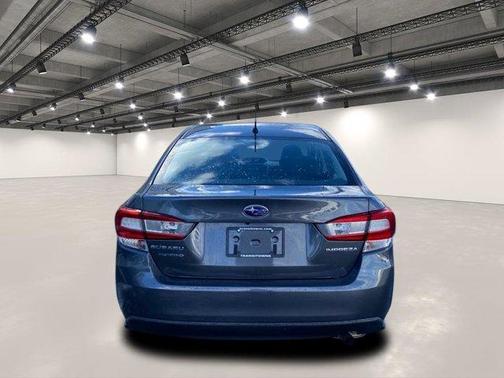 2019 Subaru Impreza 2.0i