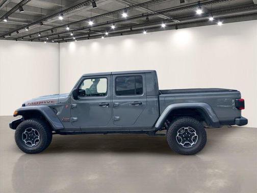 Sting Gray Clearcoat 2022 Jeep Gladiator Mojave