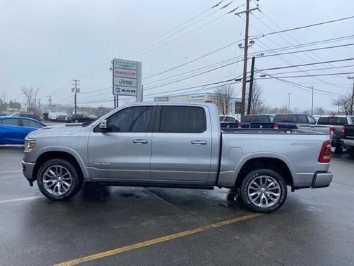 Billet Silver Metallic Clearcoat 2022 RAM 1500 Laramie